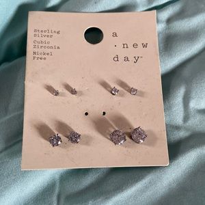 A new day 4/5 pair cubic zirconia sterling silver hypoallergenic never worn